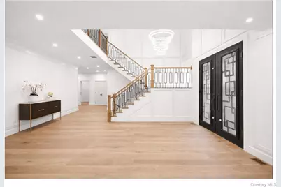 2 Radial Lane, Levittown, NY 11756 - Photo 4