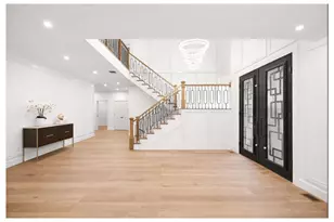 2 Radial Ln, Levittown, NY 11756 - Photo 4