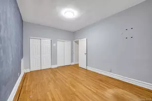 4 Maple Dr, Great Neck, NY 11021 - Photo 14