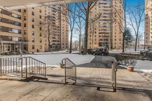 8 Fordham Hill Oval, Bronx, NY 10468 - Photo 8