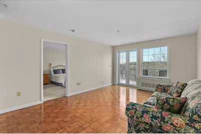 312 Sutton Drive #312, Mount Kisco, NY 10549 - Photo 12