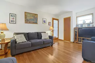 16 Richardson Pl, Eastchester, NY 10709 - Photo 8