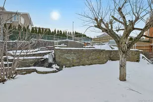 16 Richardson Pl, Eastchester, NY 10709 - Photo 30