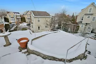 16 Richardson Pl, Eastchester, NY 10709 - Photo 32