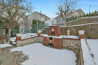 16 Richardson Place, Eastchester, NY 10709 - Photo 28