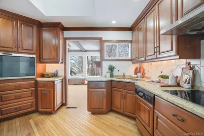 7 Bracken Road, Ossining, NY 10562 - Photo 12