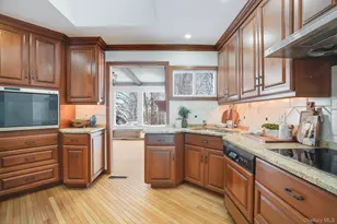 7 Bracken Rd, Ossining, NY 10562 - Photo 12