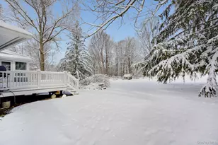 7 Bracken Rd, Ossining, NY 10562 - Photo 32