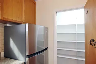 201 Bennett Ave, Yonkers, NY 10701 - Photo 8