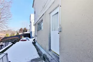201 Bennett Ave, Yonkers, NY 10701 - Photo 20