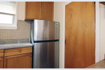 201 Bennett Avenue #1, Yonkers, NY 10701 - Photo 2