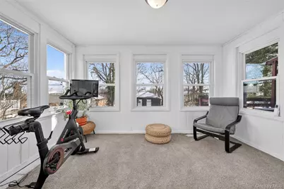 152 Sutton Manor Road, New Rochelle, NY 10801 - Photo 12