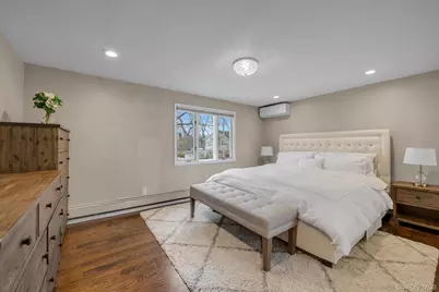 39 Corwin Avenue, New Hyde Park, NY 11040 - Photo 12