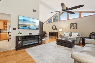 4 Austin Way, Tappan, NY 10983 - Photo 10