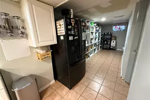 200 Hancock St, Brentwood, NY 11717 - Photo 22