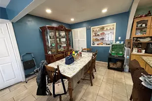 200 Hancock St, Brentwood, NY 11717 - Photo 8