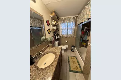 200 Hancock Street, Brentwood, NY 11717 - Photo 12