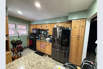 200 Hancock Street, Brentwood, NY 11717 - Photo 10