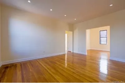 115-25 Metropolitan Avenue #161, Kew Gardens, NY 11418 - Photo 6