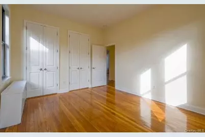 115-25 Metropolitan Avenue #161, Kew Gardens, NY 11418 - Photo 12