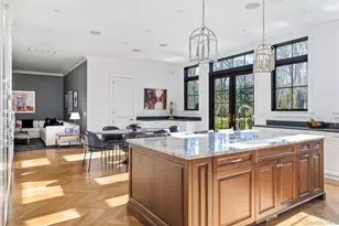 30 Woodacres Rd, Brookville, NY 11545 - Photo 14