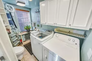 91-16 196th St, Hollis, NY 11423 - Photo 20