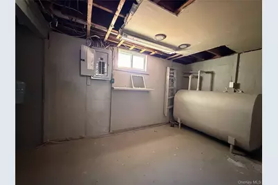 20 Bogota Road, Mastic Beach, NY 11951 - Photo 24