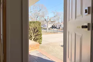 20 Bogota Rd, Mastic Beach, NY 11951 - Photo 26