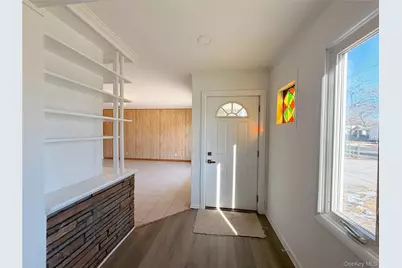 20 Bogota Road, Mastic Beach, NY 11951 - Photo 16