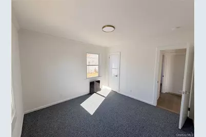 20 Bogota Road, Mastic Beach, NY 11951 - Photo 10