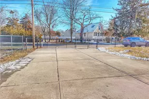 20 Bogota Rd, Mastic Beach, NY 11951 - Photo 32