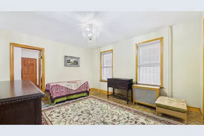 4711 88th Street, Elmhurst, NY 11373 - Photo 16