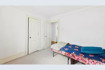 4711 88th Street, Elmhurst, NY 11373 - Photo 32