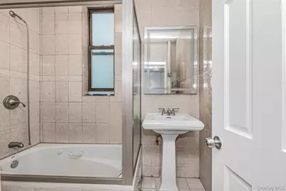 292 Wadsworth Avenue, New York, NY 10040 - Photo 24