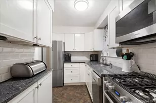 5 Campus Pl, Scarsdale, NY 10583 - Photo 14