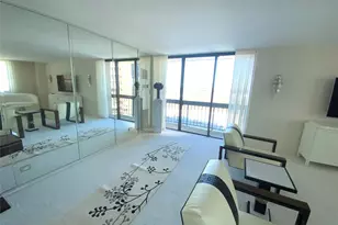 270-10 Grand Central Pkwy, Floral Park, NY 11005 - Photo 8