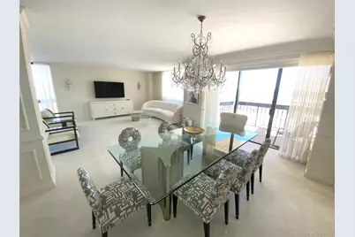 27010 Grand Central Parkway #17E, Floral Park, NY 11005 - Photo 12