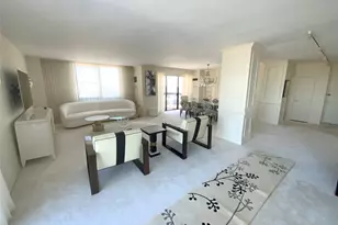 270-10 Grand Central Pkwy, Floral Park, NY 11005 - Photo 6