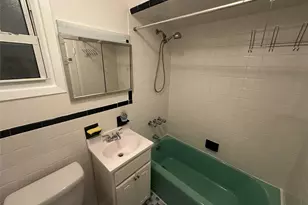 32-27 42nd St, Astoria, NY 11103 - Photo 6