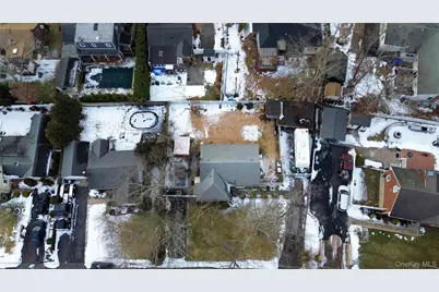 24 Park Place, Patchogue, NY 11772 - Photo 28