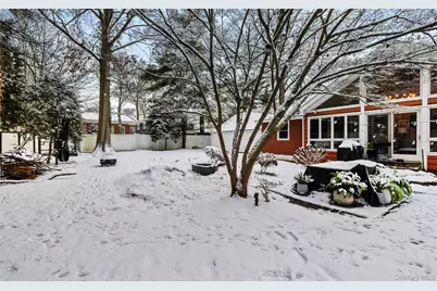 194 W Neck Road, Huntington, NY 11743 - Photo 26