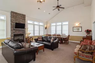 43 Aveonis Ct, Fishkill, NY 12524 - Photo 34