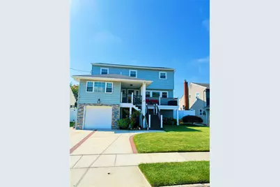 22 Wilshire Court, Freeport, NY 11520 - Photo 1