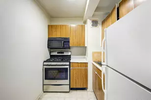 107-40 Queens Blvd, Forest Hills, NY 11375 - Photo 10