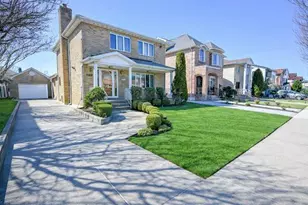 151-52 21st Ave, Whitestone, NY 11357 - Photo 2