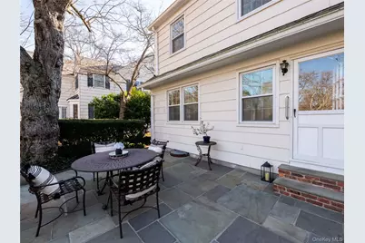 427 Ryder Road, Manhasset, NY 11030 - Photo 22