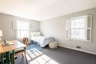 427 Ryder Rd, Manhasset, NY 11030 - Photo 16