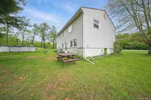 109 Long Ln, Bloomingburg, NY 12721 - Photo 20