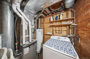 109 Long Ln, Bloomingburg, NY 12721 - Photo 18