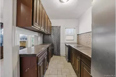 3220 Bayswater Court, Far Rockaway, NY 11691 - Photo 8